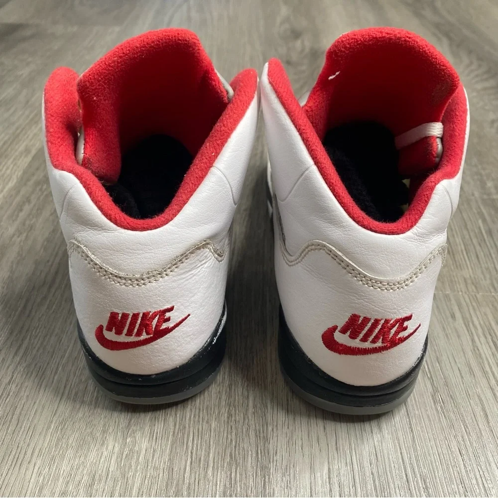 Nike Air Jordan 5 Retro Boys 3Y Athletic Shoes Sneakers 440889-102‎ Fire Red